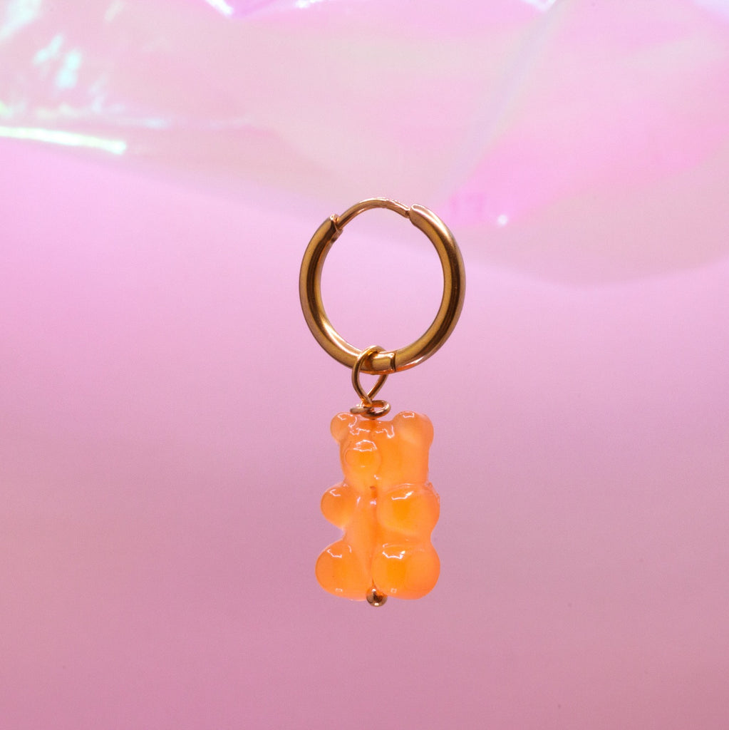 stainless steel oorbel met oranje gummy bear